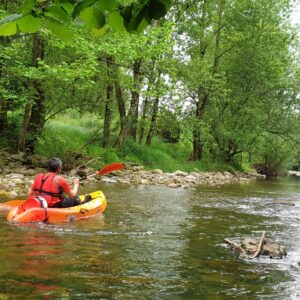 Descenso de canoas infantil Río Asón